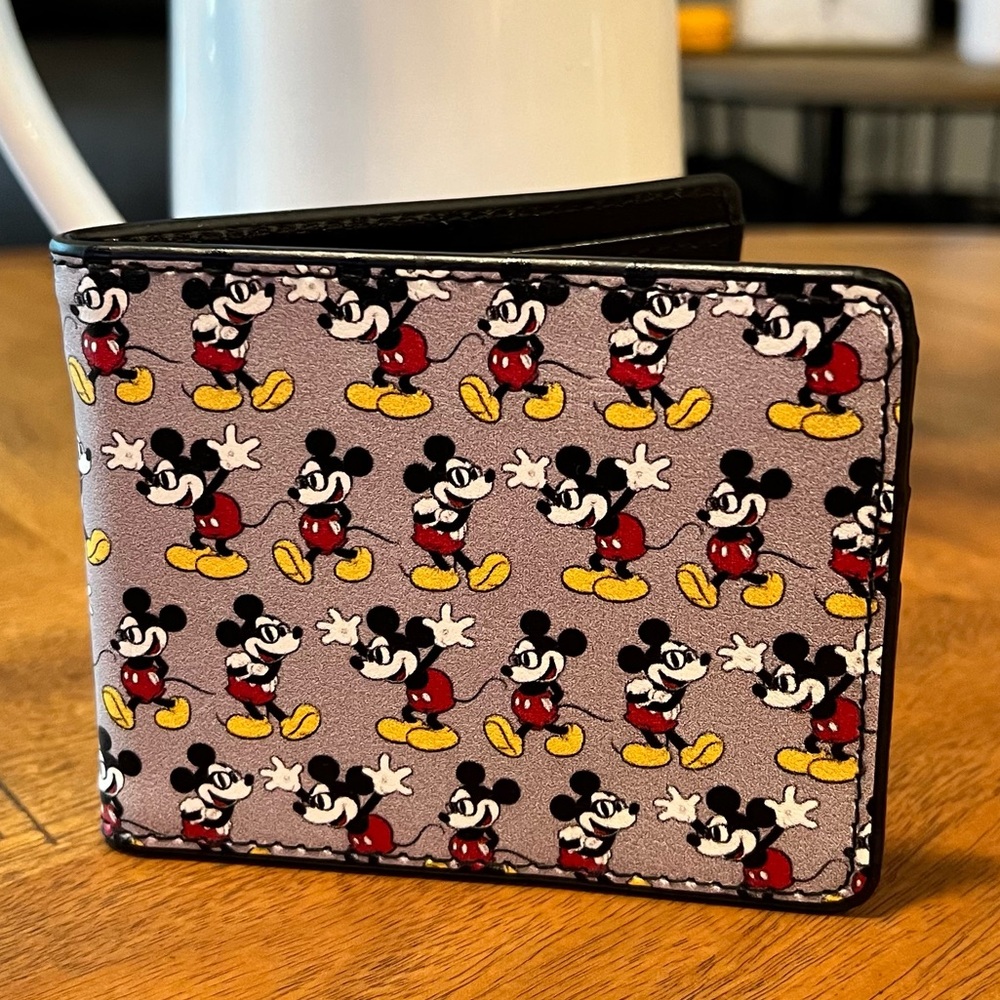 Buckle-Down DISNEY Bi-Fold Wallet - Nerdy Mickey Mouse 3-Pose Gray - BRAND NEW